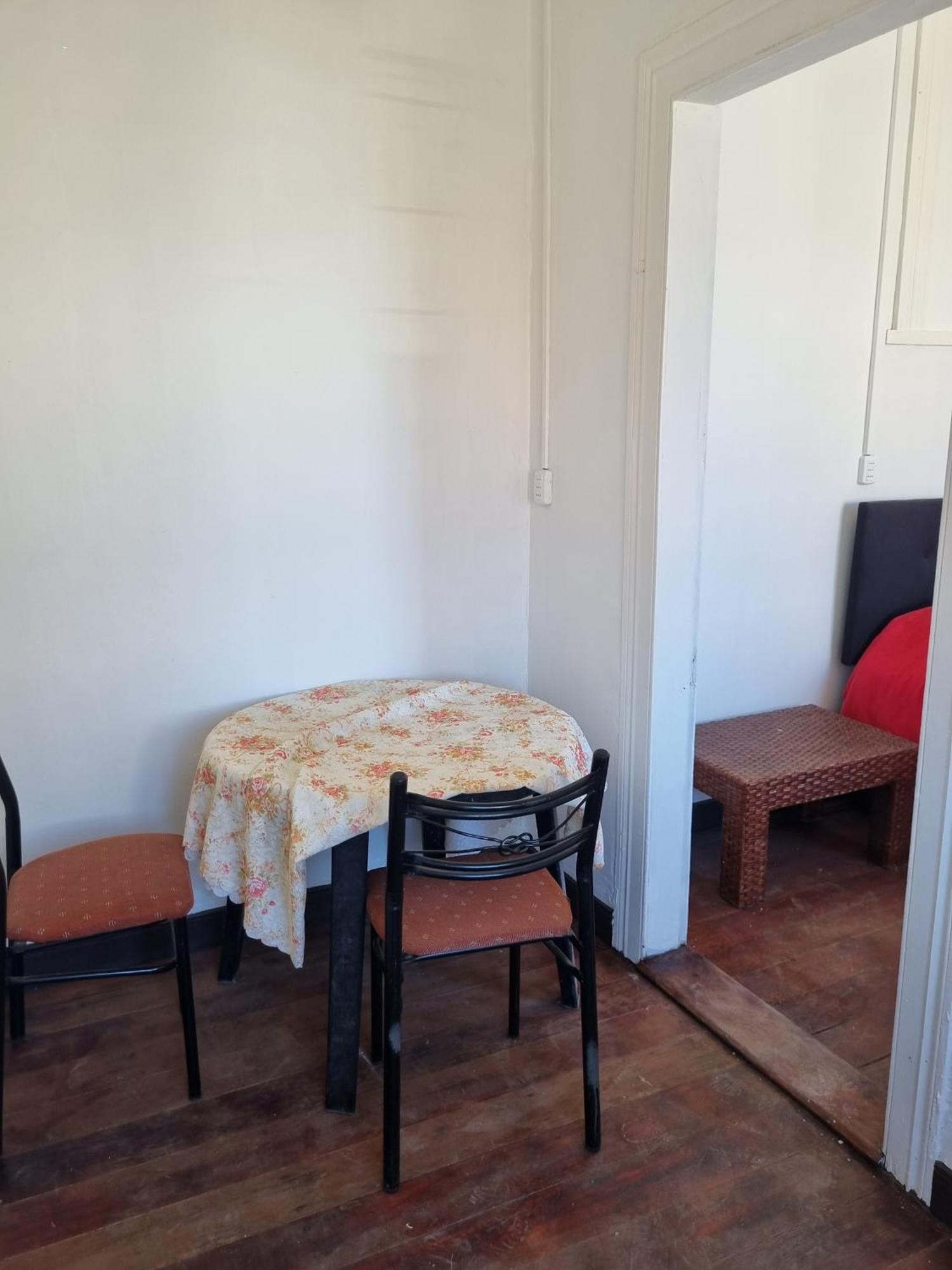 Sierra, Avenida Playa Ancha Bano Privado Pensión