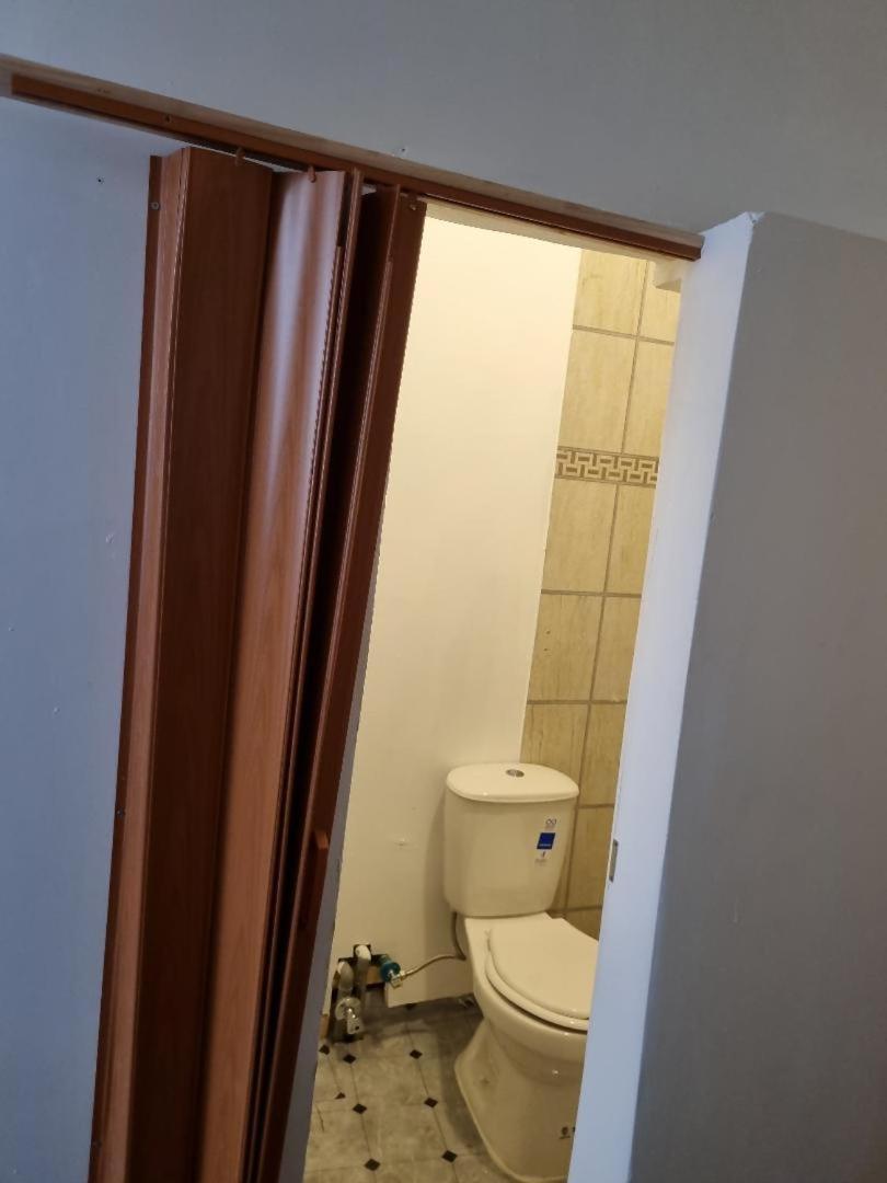 Sierra, Avenida Playa Ancha Bano Privado Pensión Valparaíso