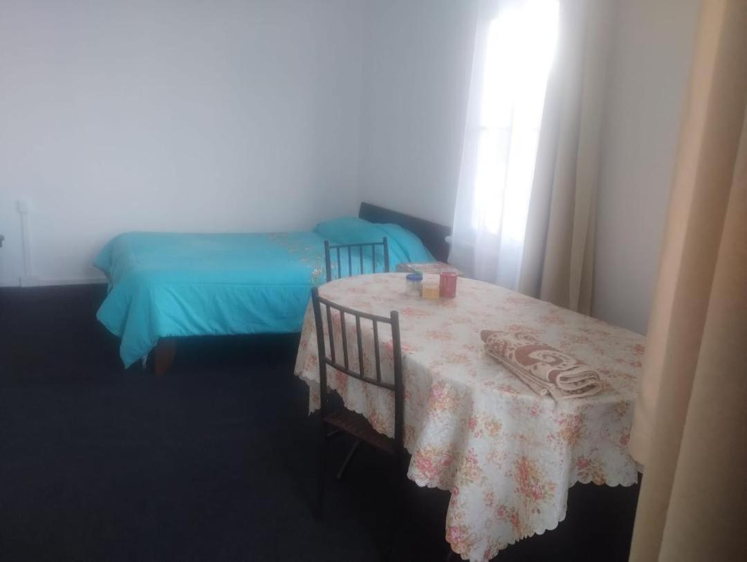 Pensión Sierra, Avenida Playa Ancha Bano Privado *